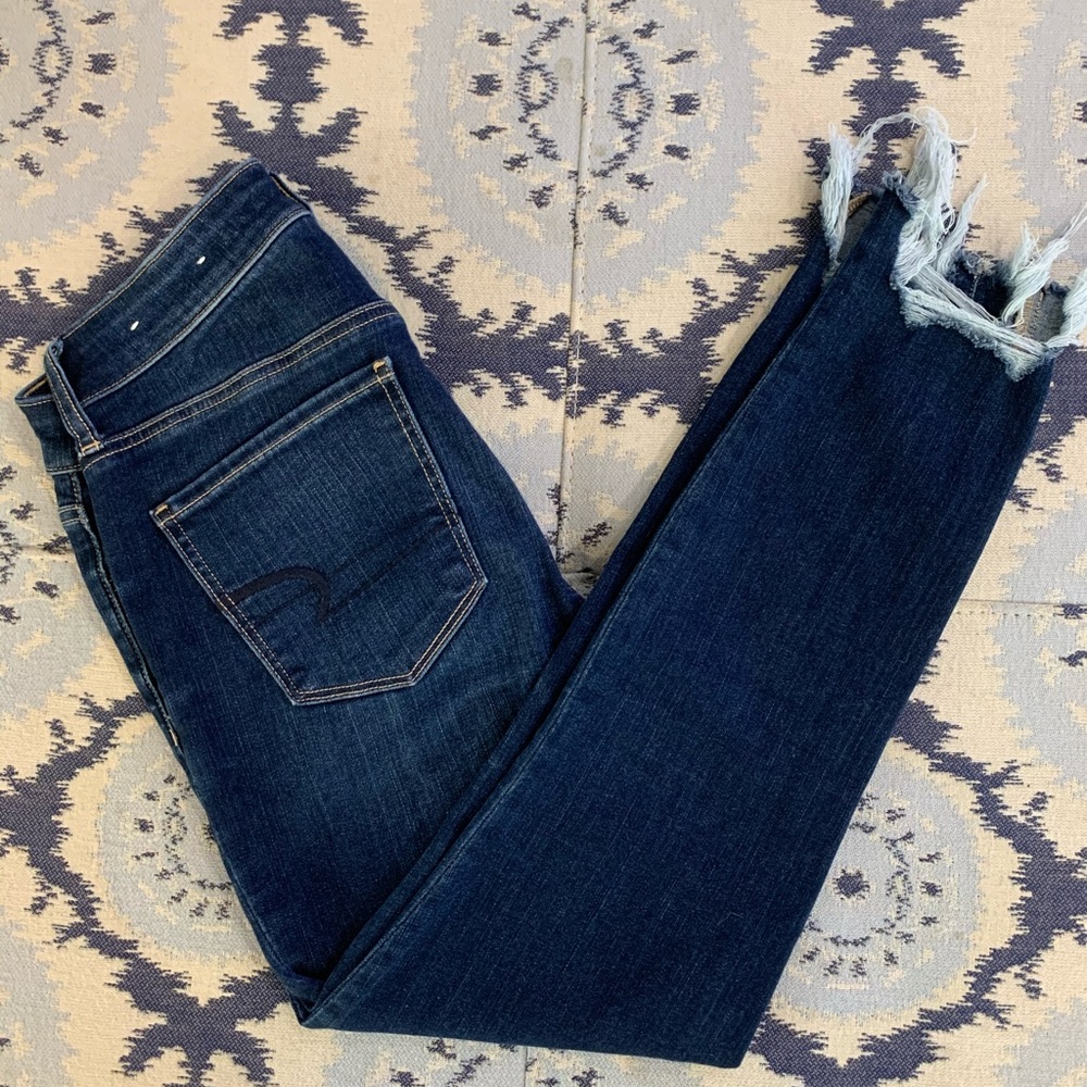American Eagle dark blue stretch jean